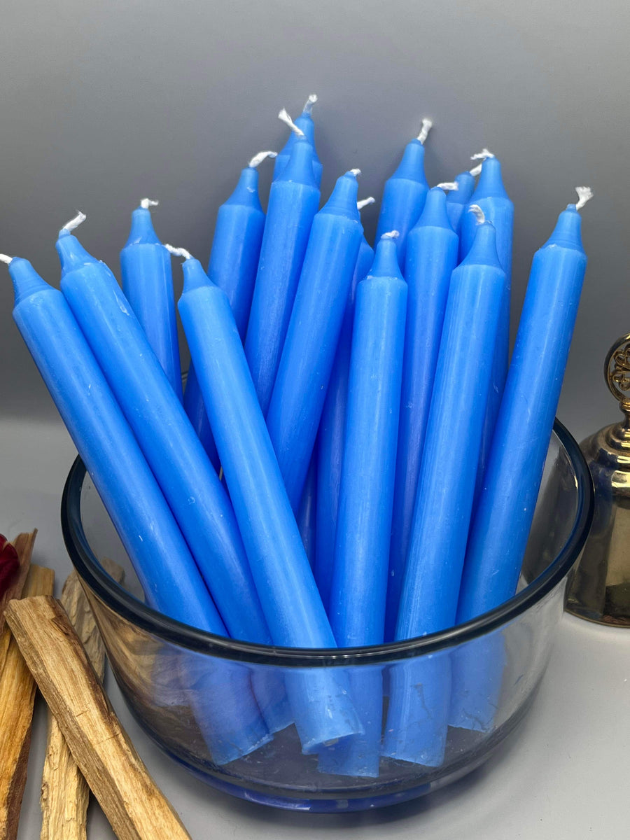 Candle light blue Three Moods Shoppe